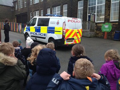 Image of EYFS meet the police!